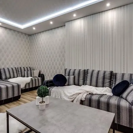 Comfortable Apartments Lviv Exterior photo